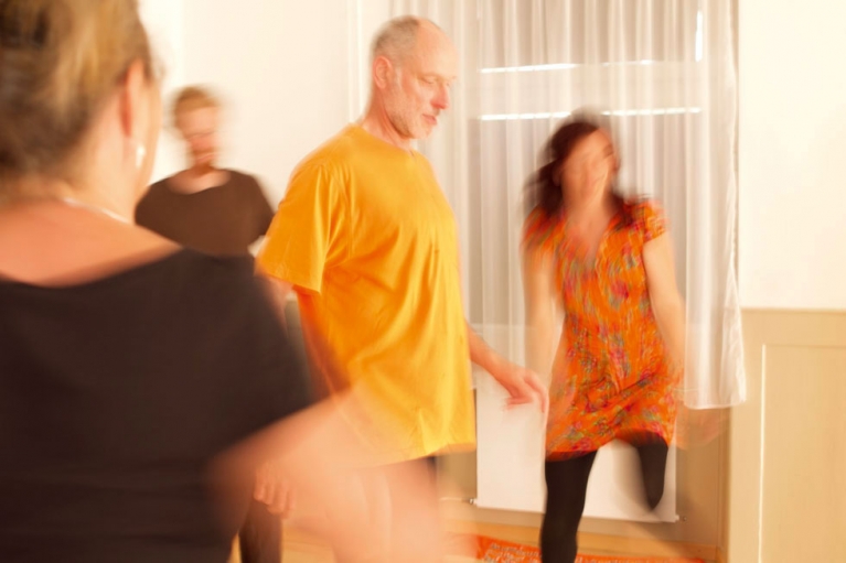 tanzen wie ich bin, ritualtanz, männer und frauen, dornach, arlesheim, stefanie heinis