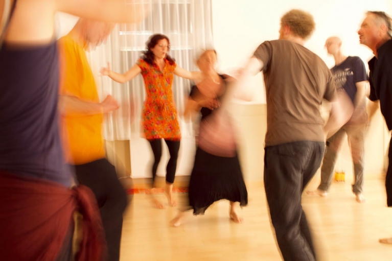 tanzen wie ich bin, ritualtanz, männer und frauen, dornach, arlesheim, stefanie heinis