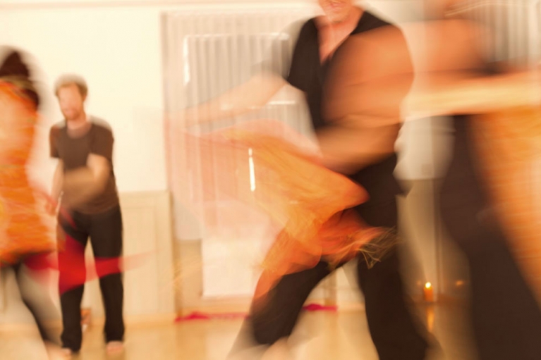 tanzen wie ich bin, ritualtanz, männer und frauen, dornach, arlesheim, stefanie heinis