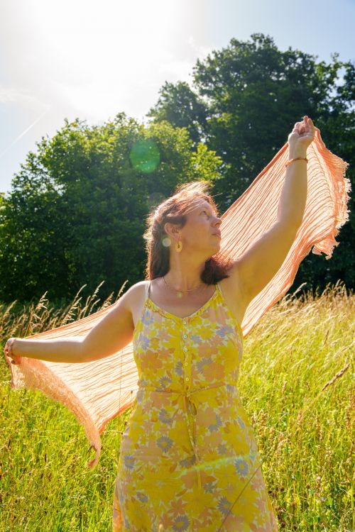 tanzen wie ich bin frauenkreis tanz meditation natur 