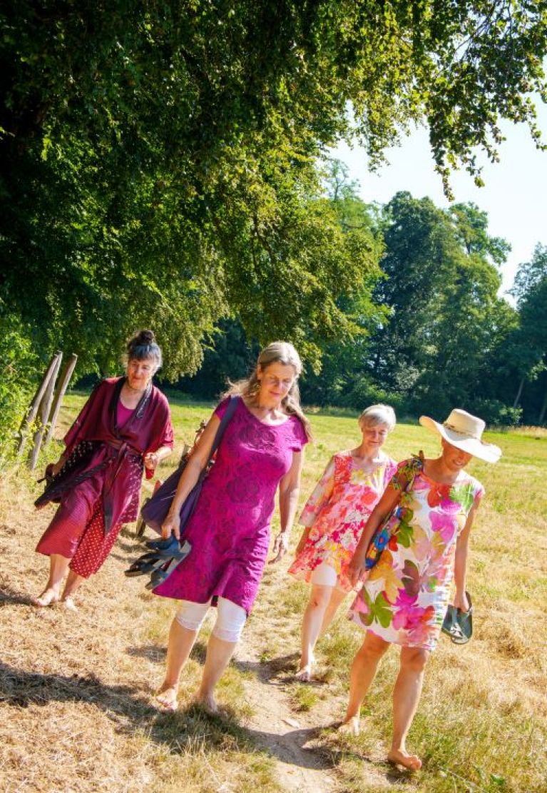 tanzen wie ich bin frauenkreis tanz meditation natur